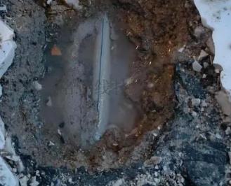 东西湖楼顶漏水维修怎么找漏水点？